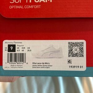 NEVER WORN women’s size 9 puma Ella lace up in white and silver. European size40